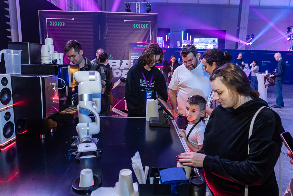 «Битва роботов» в парке «Патриот»