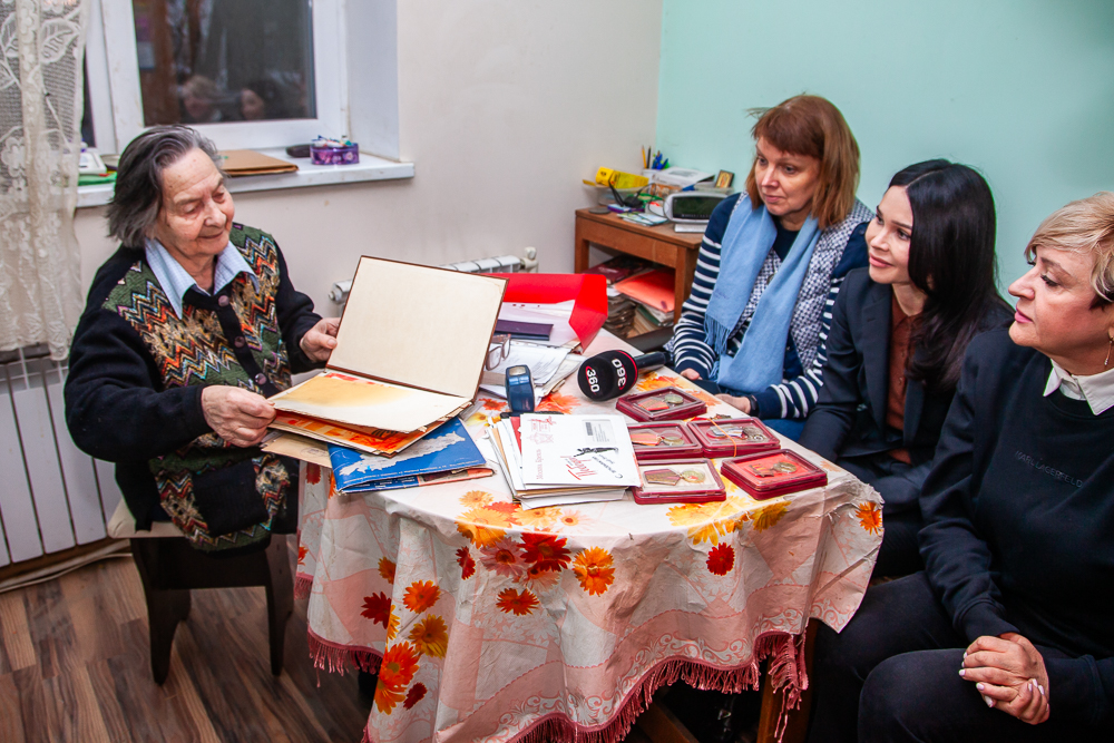 Соседский забор упёрся в стену: в Одинцовском округе БТИ помогает ветерану разрешить земельный спор