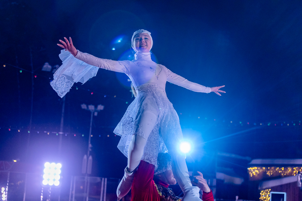 Ледовое шоу «Сказ о Руси» в парке Малевича