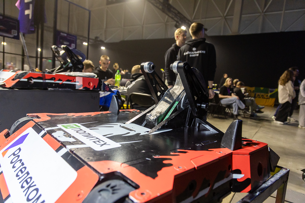 «Битва роботов» в парке «Патриот»