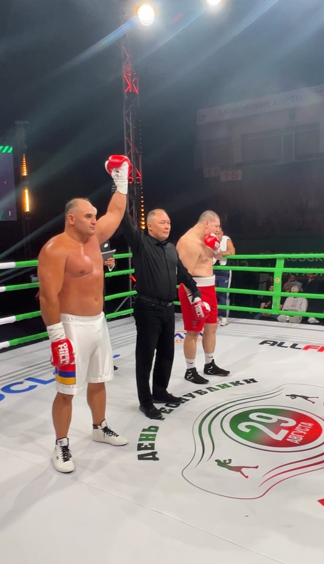 Босс-боксёр Одинцово вдохновляет молодёжь