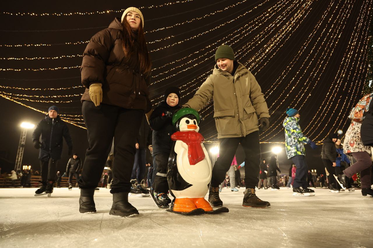Главный каток Минобороны России в парке «Патриот»