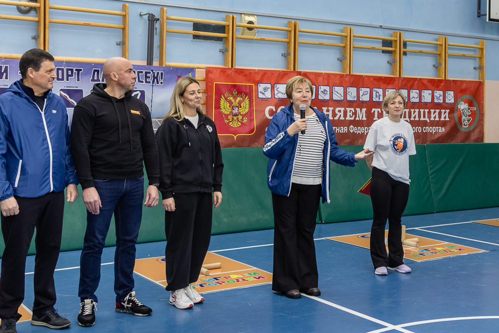 «Играем в городки — сохраняем традиции» в школе «Дружба»