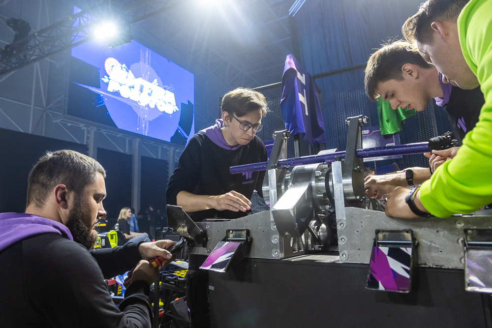 «Битва роботов» в парке «Патриот»