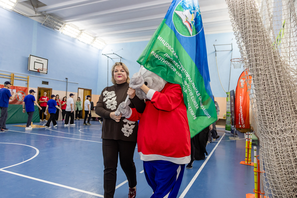 «Играем в городки — сохраняем традиции» в школе «Дружба»