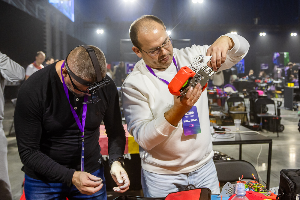 «Битва роботов» в парке «Патриот»