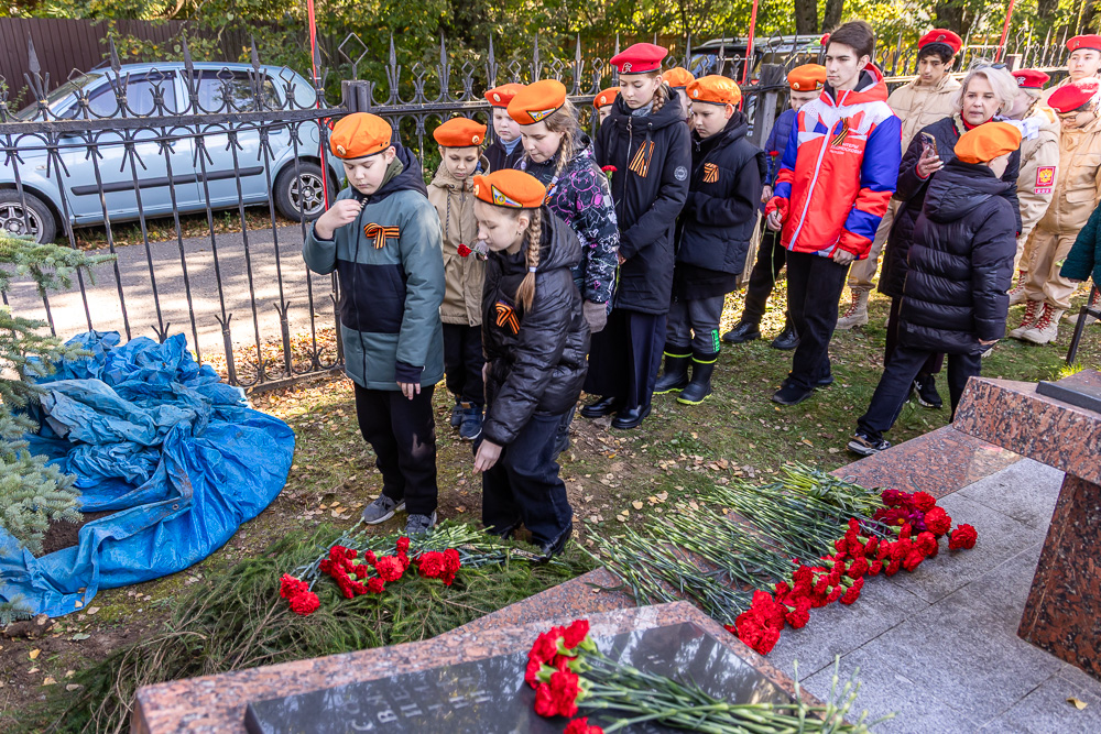 Захоронение на братской могиле в Ершово