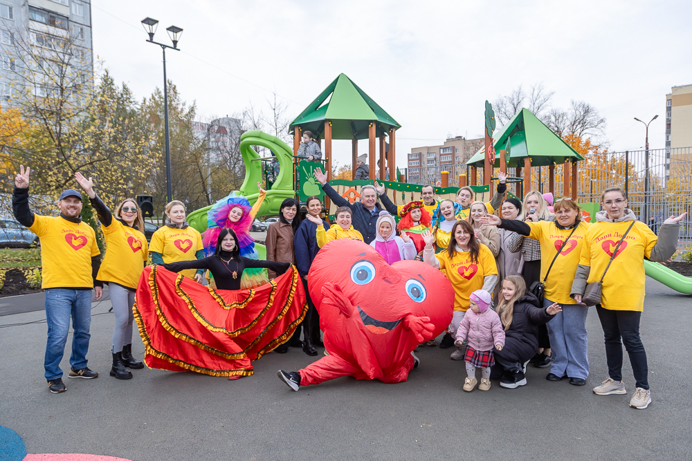 В Одинцовском округе открылись два новых сквера