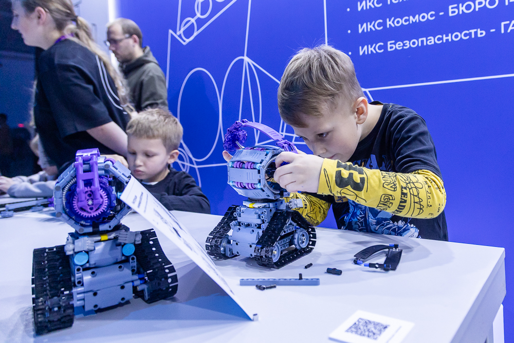 «Битва роботов» в парке «Патриот»