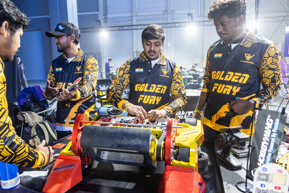 «Битва роботов» в парке «Патриот»