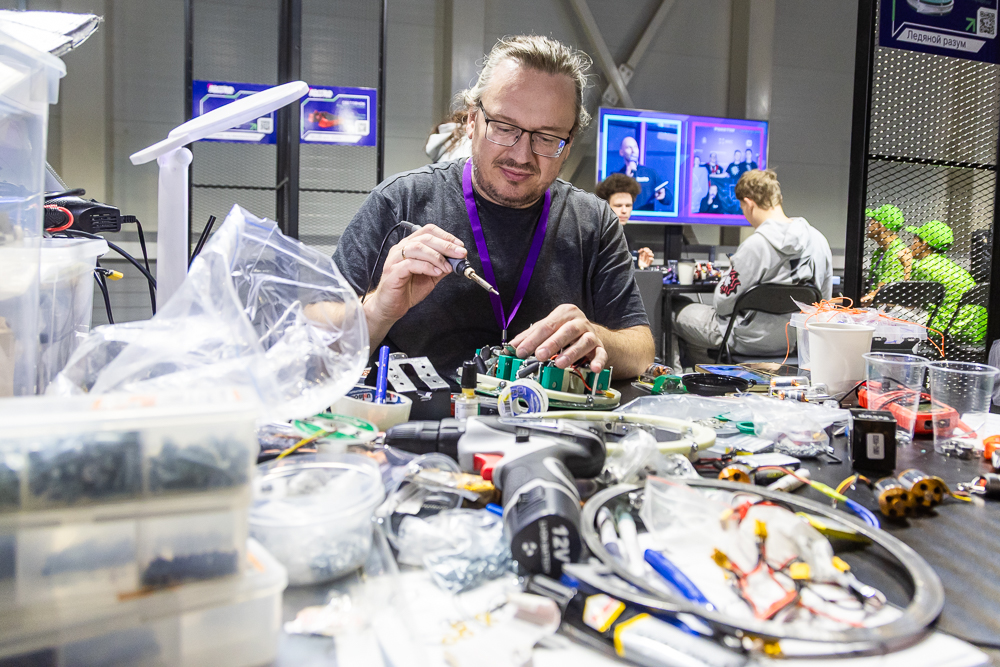 «Битва роботов» в парке «Патриот»