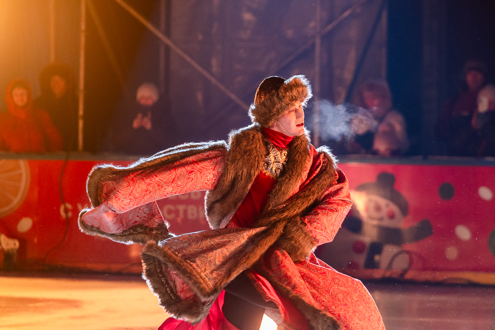 Ледовое шоу «Сказ о Руси» в парке Малевича