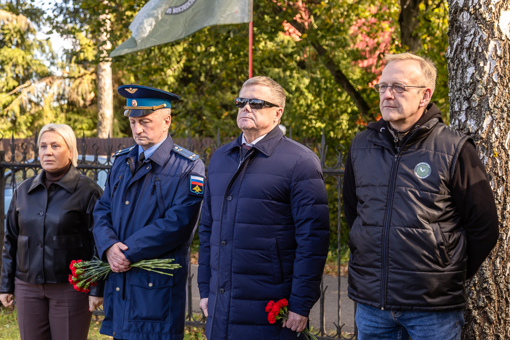 Захоронение на братской могиле в Ершово