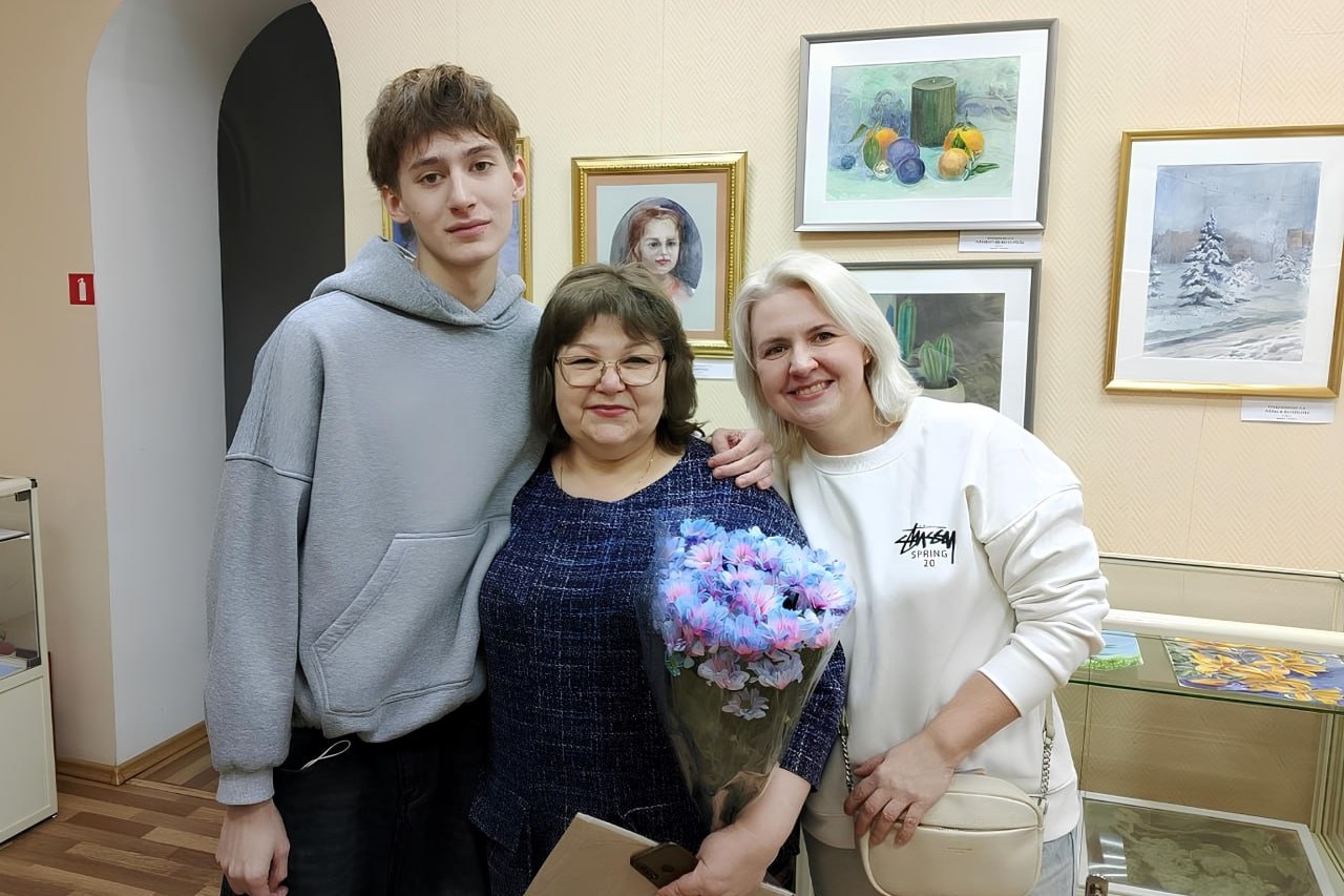 В Одинцово открылась выставка Елены Трушниковой «Верность традиции»