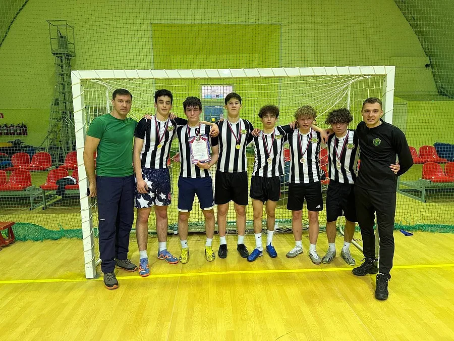 Три победы Зареченской школы: Одинцовский округ определил лучших юных футболистов на турнире «Кожаный мяч»