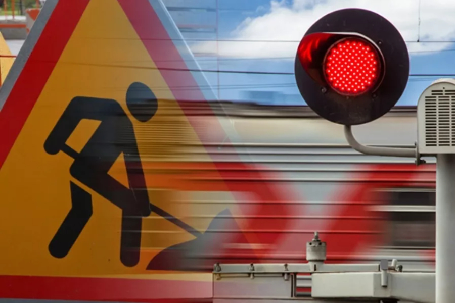 В Одинцовском округе временно ограничат движение на железнодорожном переезде у Малых Вязём