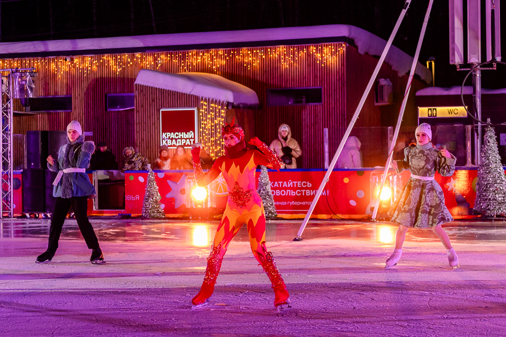 Ледовое шоу «Сказ о Руси» в парке Малевича