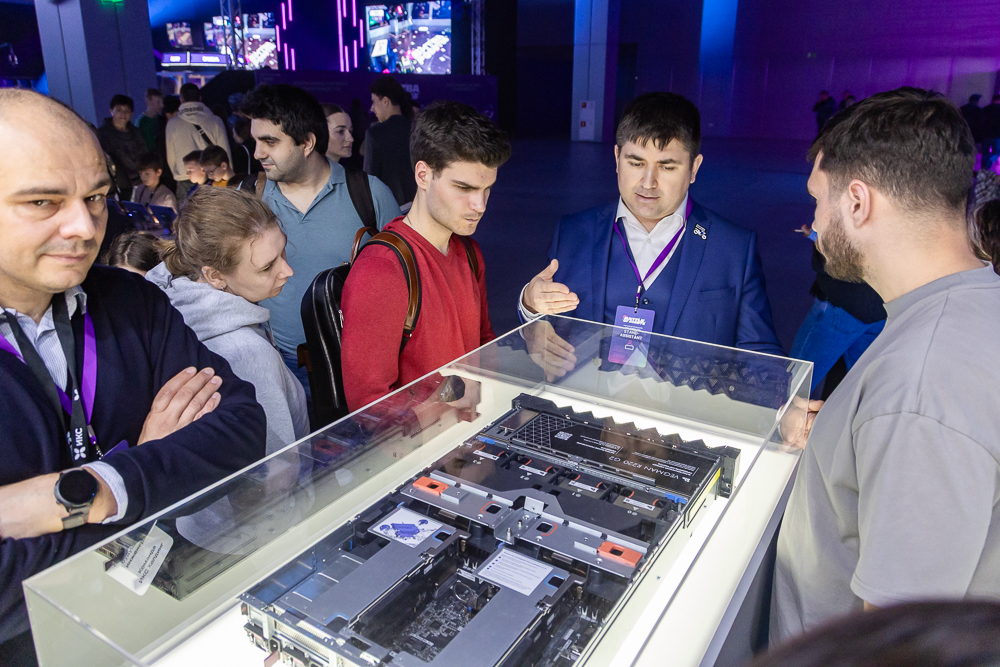 «Битва роботов» в парке «Патриот»