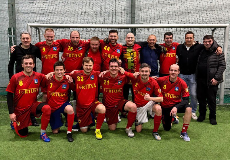 В Одинцовском округе завершился зимний чемпионат по футболу среди ветеранов 35+