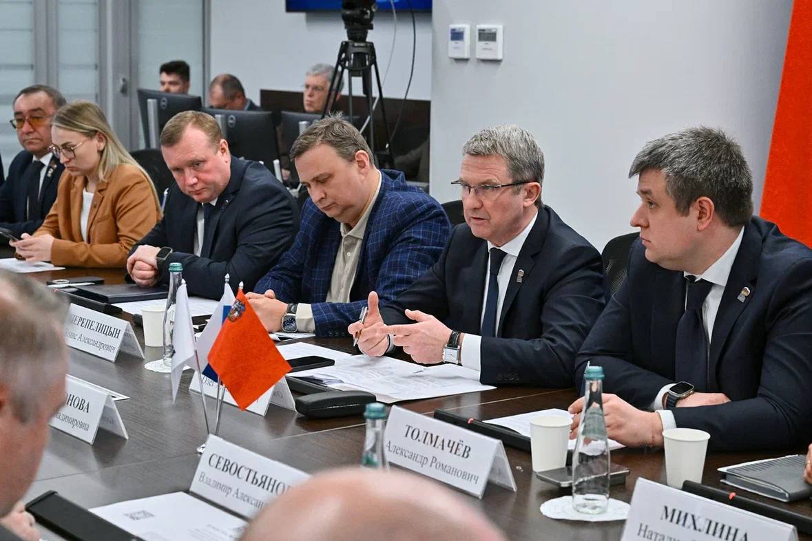 «Единая Россия» предлагает ограничить в Подмосковье продажу топлива несовершеннолетним