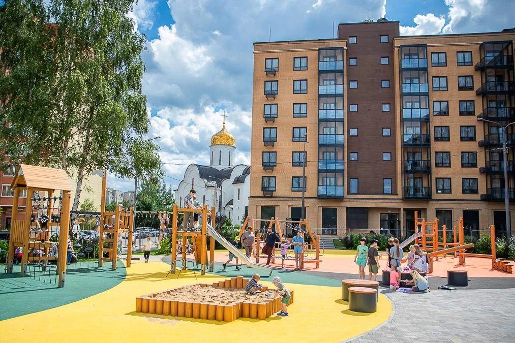 В Лесном Городке появилась семейная площадка