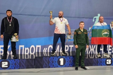 Ветеран из Одинцовского округа взял золото и стал абсолютным чемпионом на Кубке «Защитников Отечества»