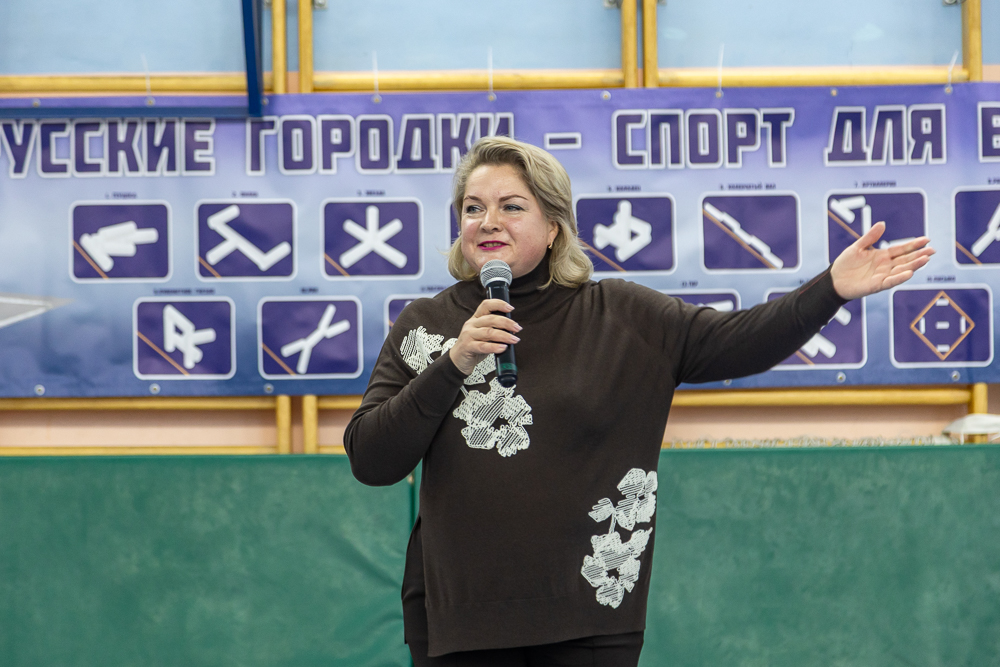 «Играем в городки — сохраняем традиции» в школе «Дружба»