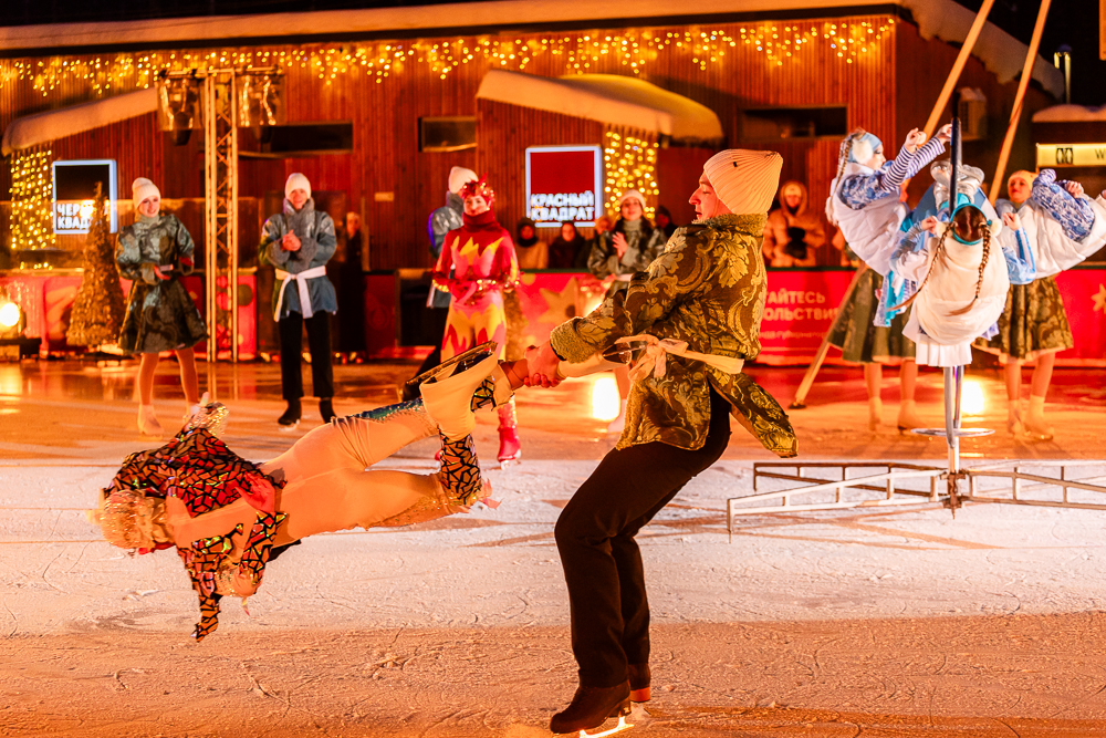 Ледовое шоу «Сказ о Руси» в парке Малевича