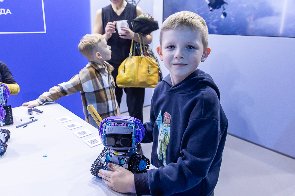 «Битва роботов» в парке «Патриот»