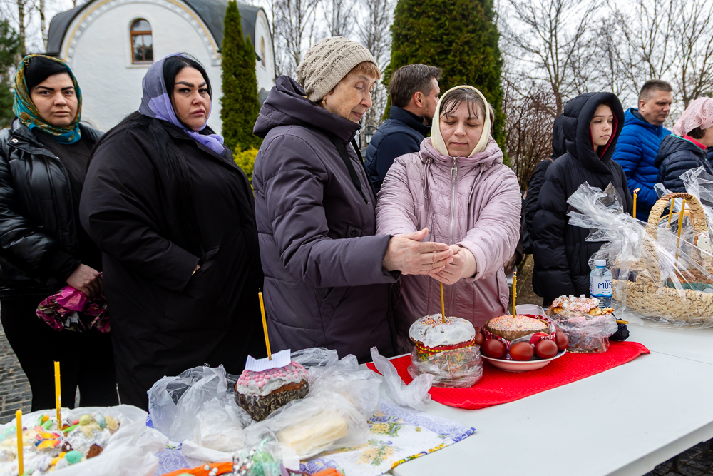 Великая суббота в храме Успения Пресвятой Богородицы в селе Успенское