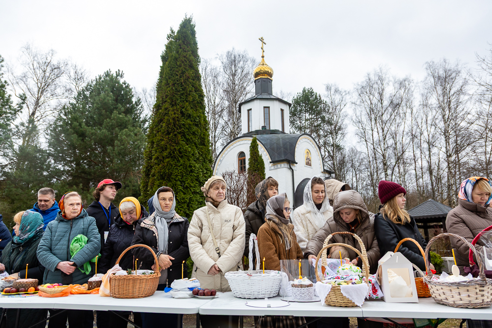 Великая суббота в храме Успения Пресвятой Богородицы в селе Успенское