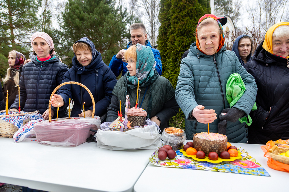 Великая суббота в храме Успения Пресвятой Богородицы в селе Успенское