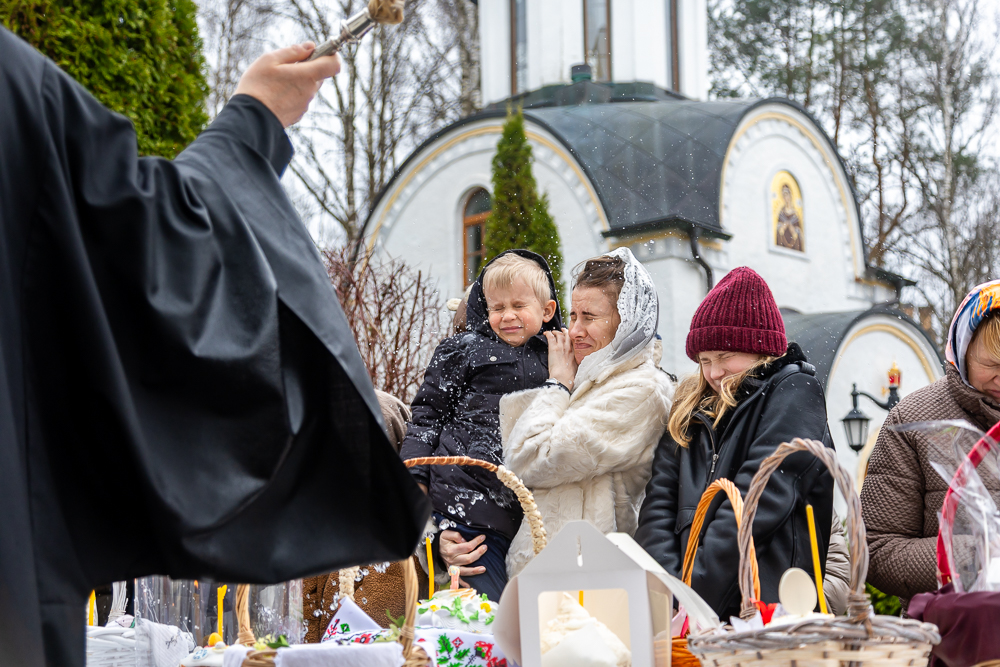 Великая суббота в храме Успения Пресвятой Богородицы в селе Успенское