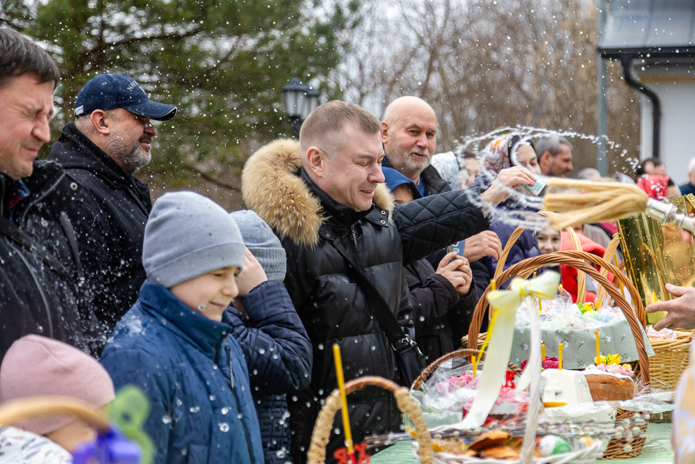 Великая суббота в храме Успения Пресвятой Богородицы в селе Успенское