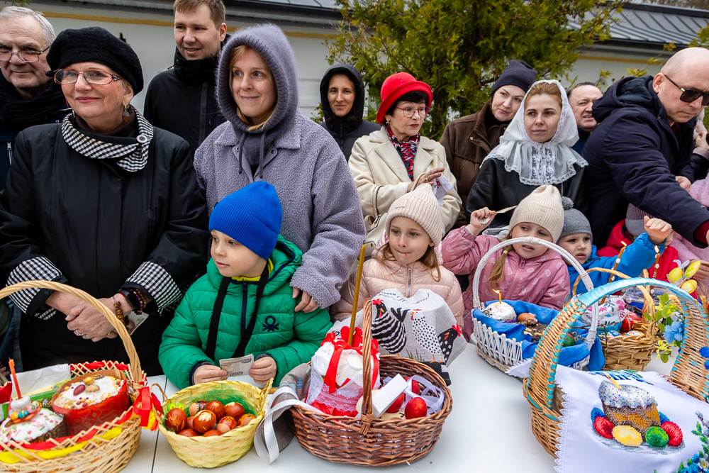 Великая суббота в храме Успения Пресвятой Богородицы в селе Успенское