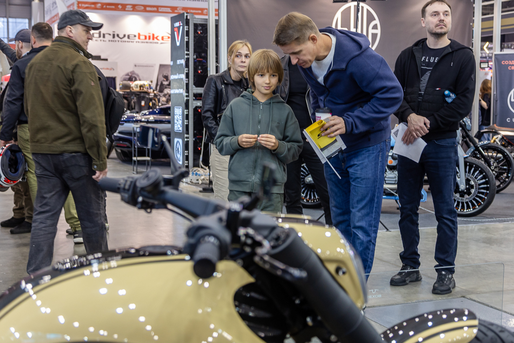 Выставка «Мотовесна 2026» в парке «Патриот»