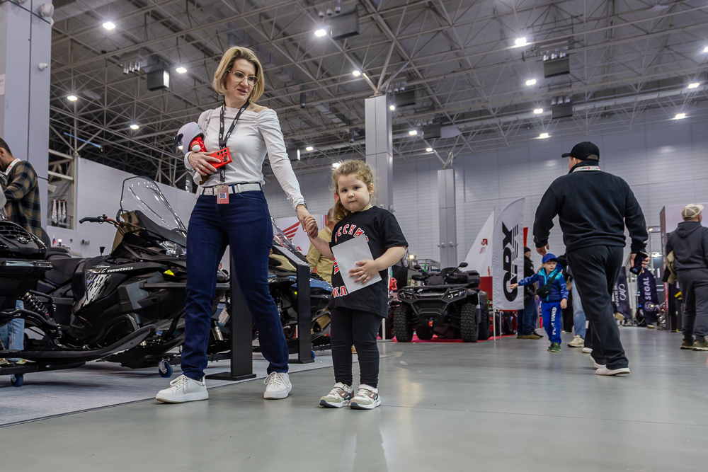 Выставка «Мотовесна 2026» в парке «Патриот»