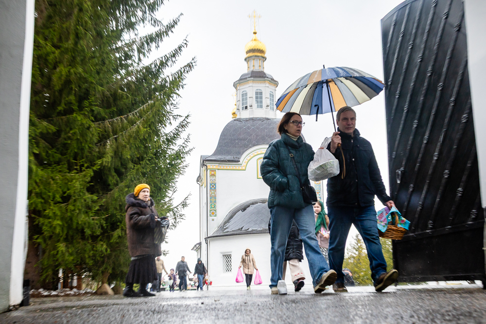 Великая суббота в храме Успения Пресвятой Богородицы в селе Успенское