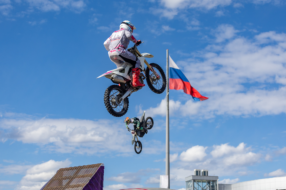 Выставка «Мотовесна 2026» в парке «Патриот»