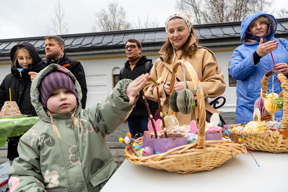 Великая суббота в храме Успения Пресвятой Богородицы в селе Успенское