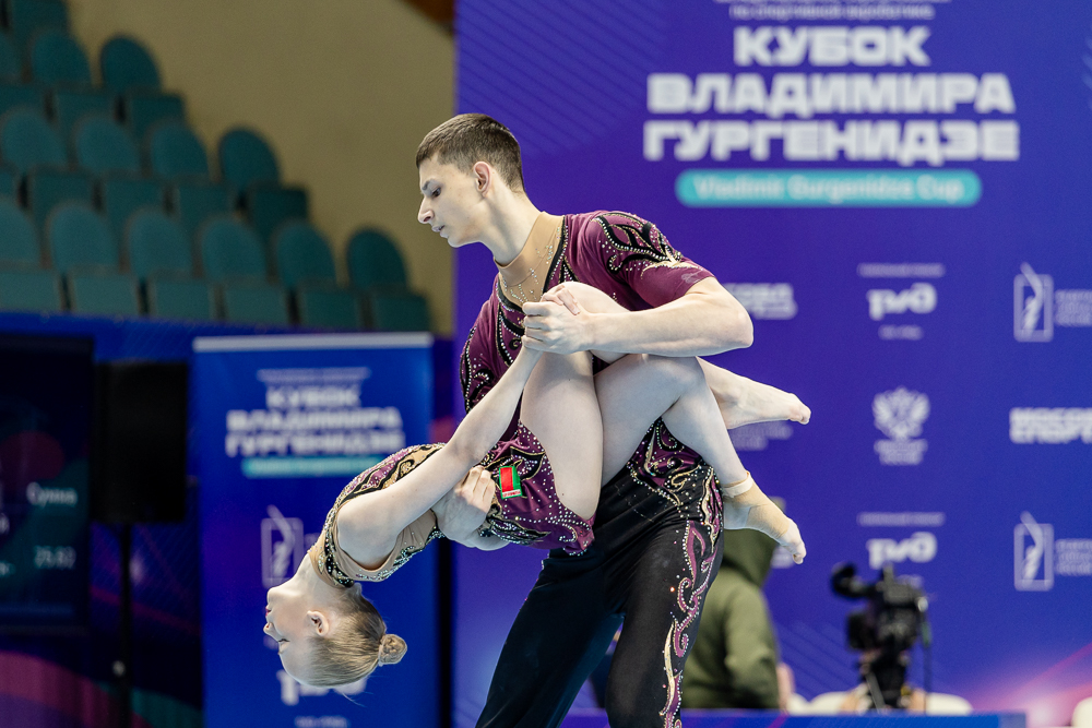 Международный турнир по спортивной акробатике в Одинцово