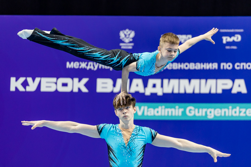 Международный турнир по спортивной акробатике в Одинцово