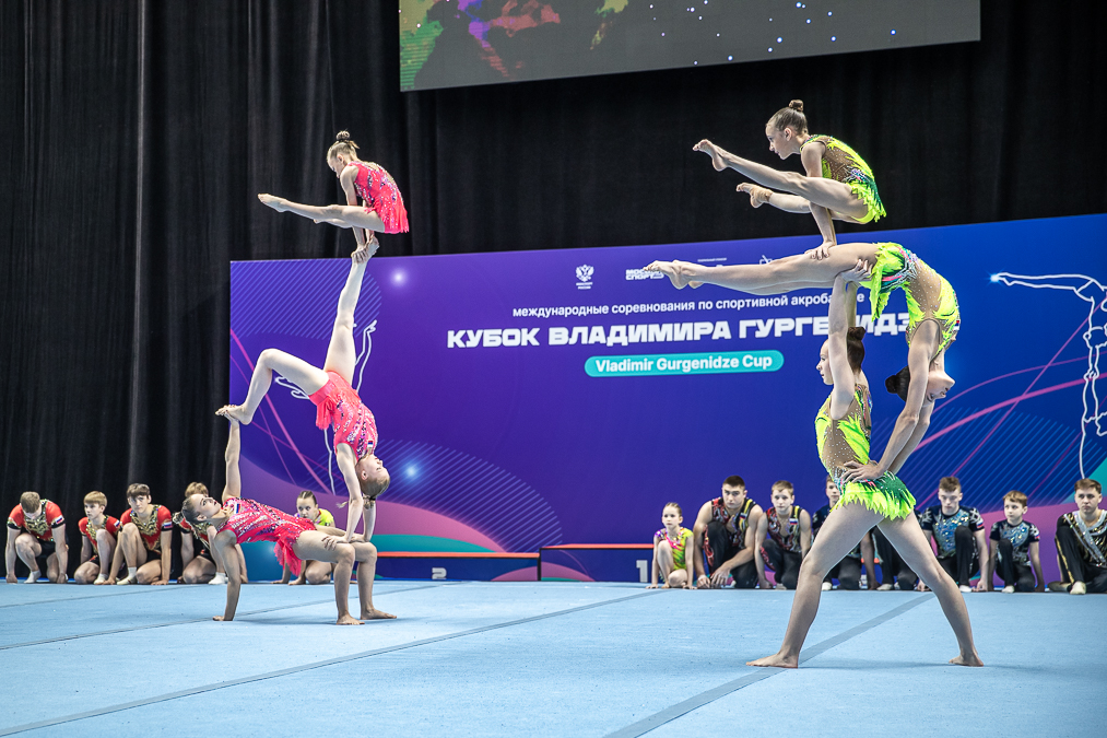 Международный турнир по спортивной акробатике в Одинцовском спортивно-зрелищном комплексе