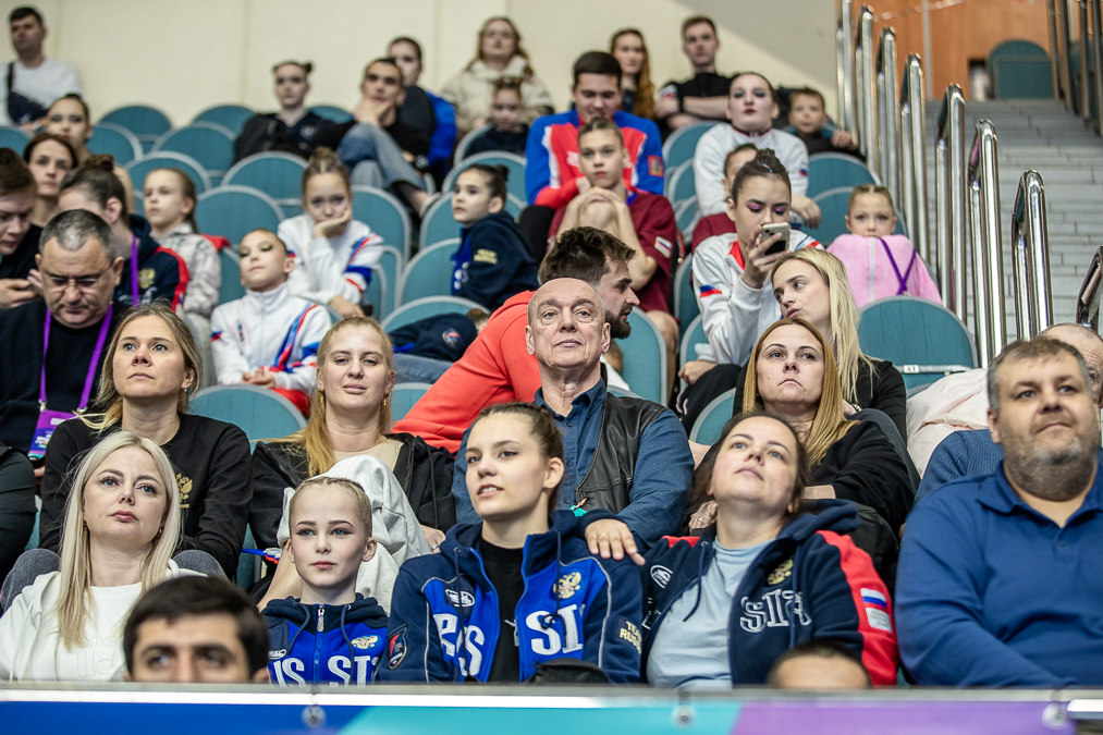 Международный турнир по спортивной акробатике в Одинцовском спортивно-зрелищном комплексе