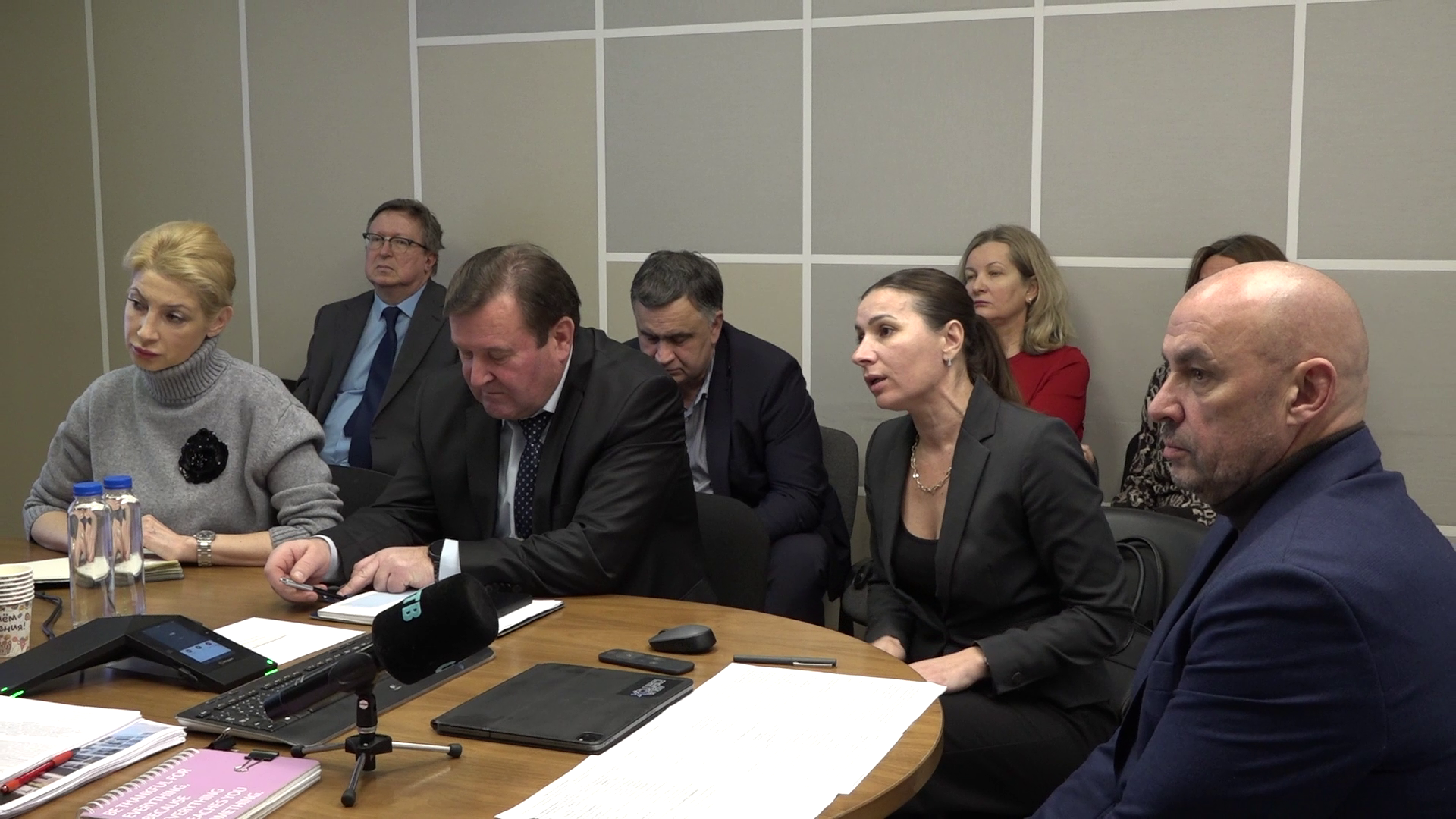 От аварийного жилья - к новым квартирам