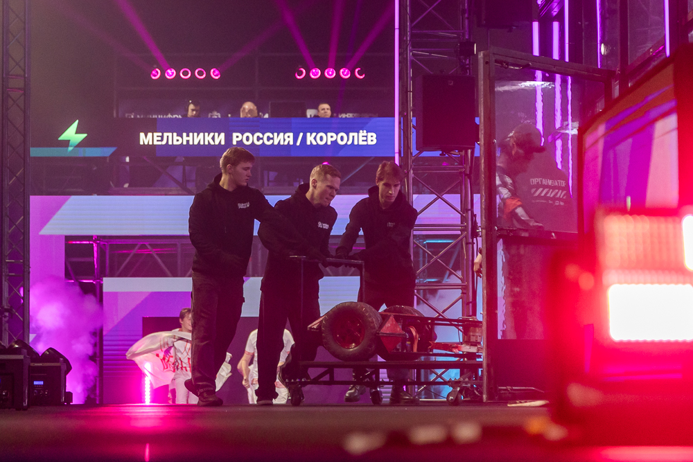 «Битва роботов» в парке «Патриот»