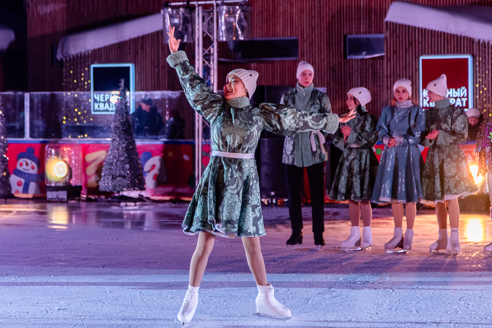 Ледовое шоу «Сказ о Руси» в парке Малевича