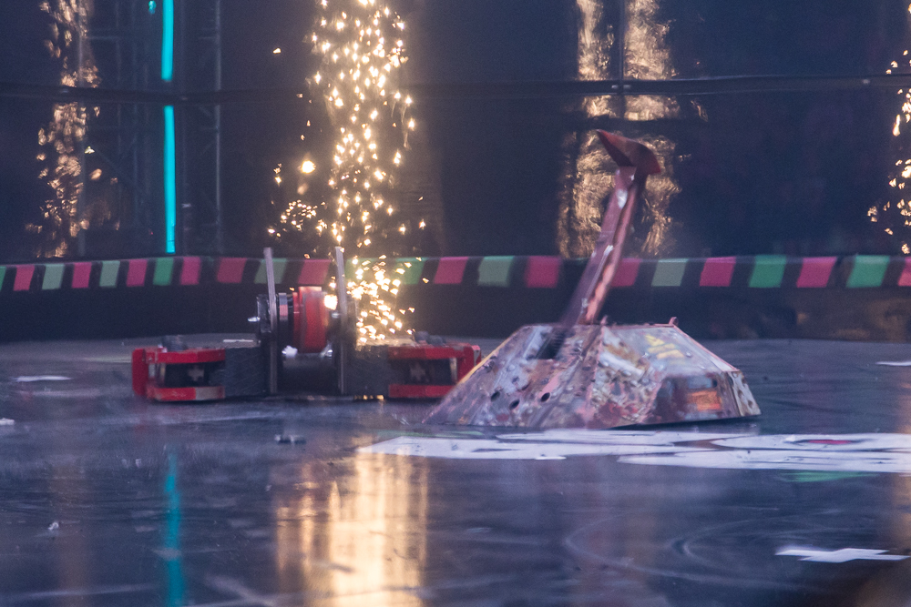 «Битва роботов» в парке «Патриот»