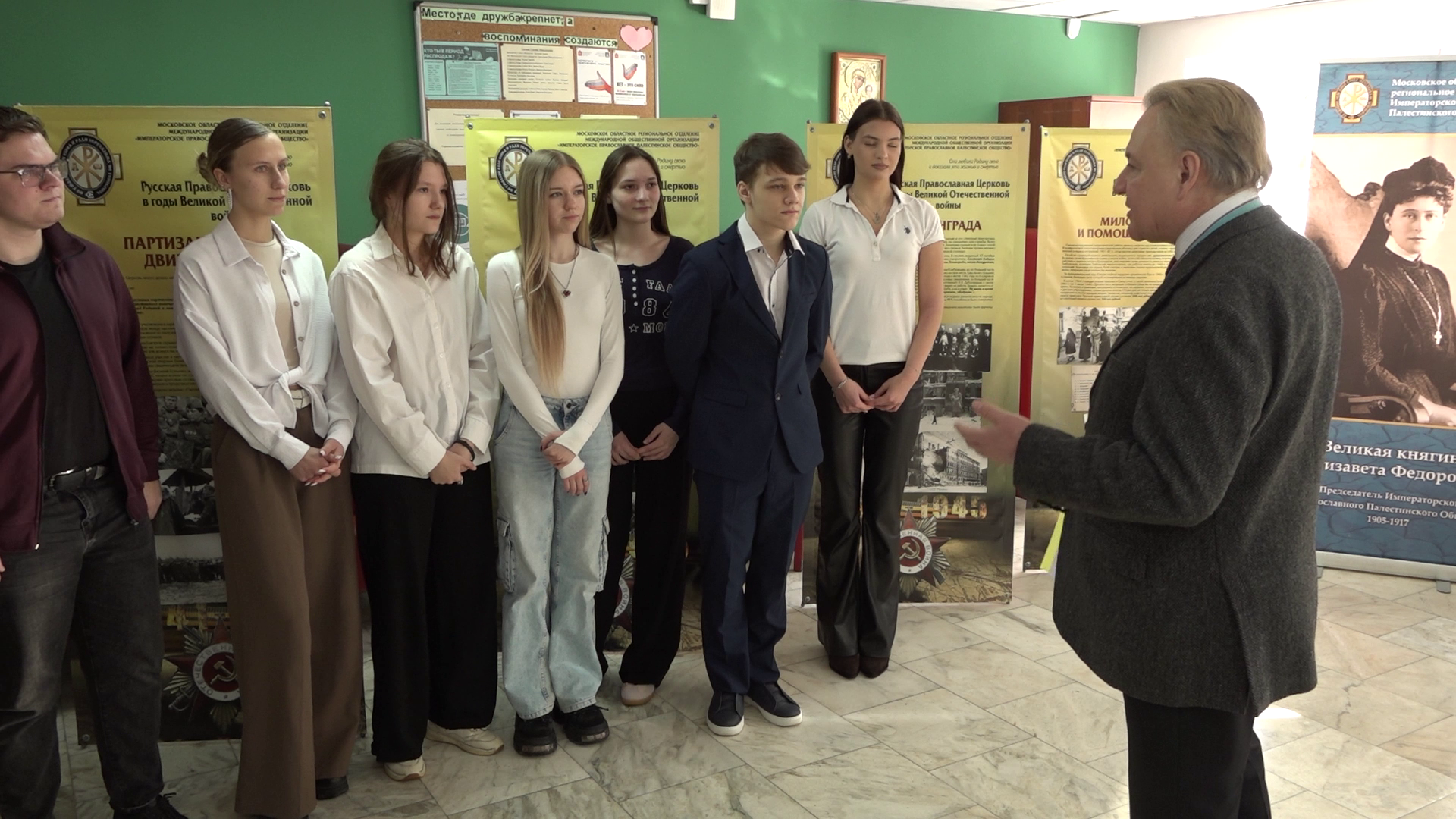 Священники на передовой