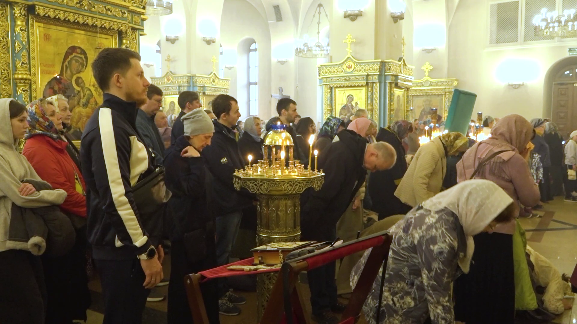 Священник в бронежилете